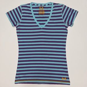women’s under armour tee